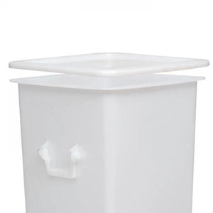 Food-approved LDPE drop-on lid for C4512 containers measuring 500x500mm
